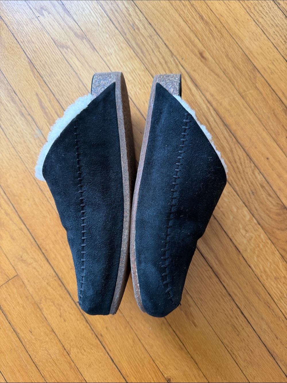 Jenni Kayne Shearling-Lined Black Suede Moc Clogs - Size EU 37 / US 7 - Picture 5 of 11